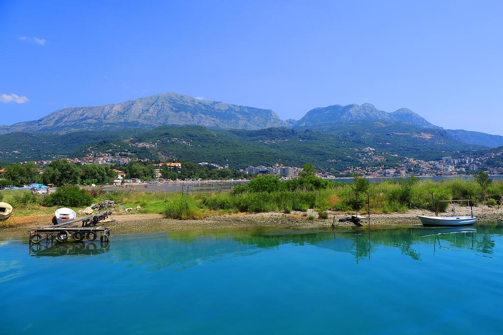 Apartments Riverside Herceg Novi Bagian luar foto