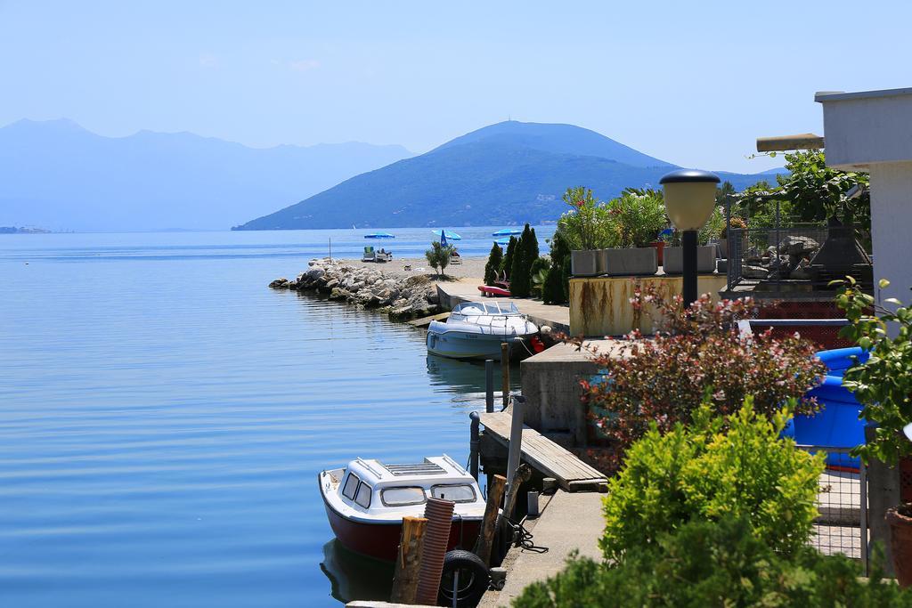 Apartments Riverside Herceg Novi Bagian luar foto