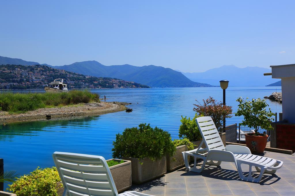 Apartments Riverside Herceg Novi Bagian luar foto