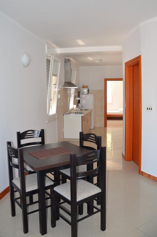 Apartments Riverside Herceg Novi Ruang foto