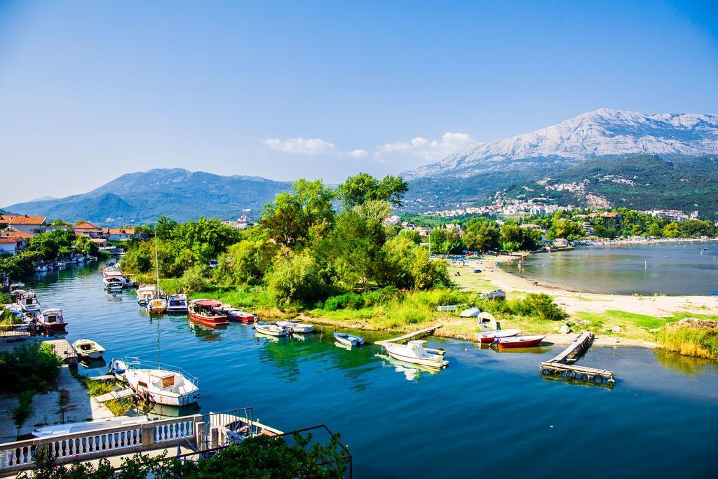 Apartments Riverside Herceg Novi Bagian luar foto